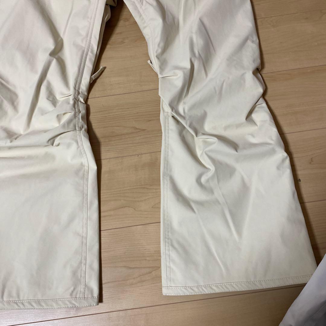 スノーボードウェア　FNS49 上下　XL 未使用　タグ付き