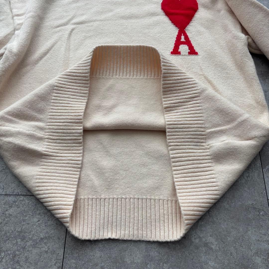 【美品】Ami Paris アミパリス ニット セーター ハートロゴ　アイボリー