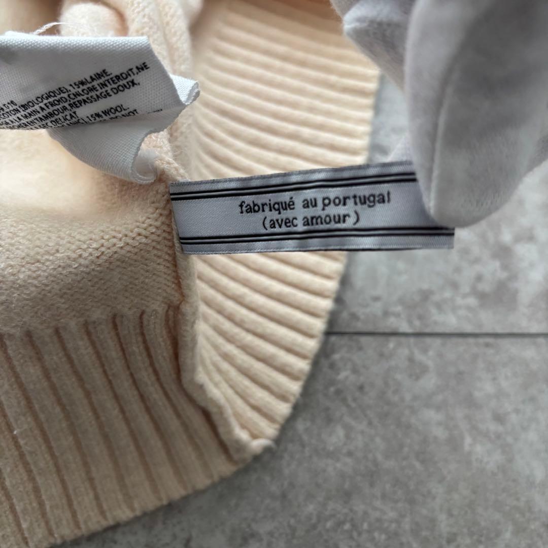 【美品】Ami Paris アミパリス ニット セーター ハートロゴ　アイボリー