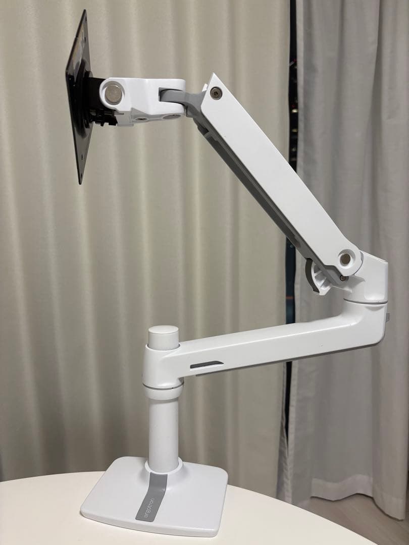 ergotron lx モニターアーム ホワイト
