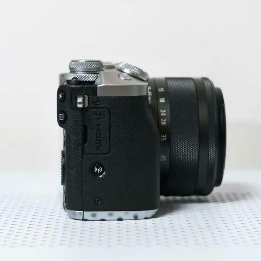 【美品】Canon EOS M6 シルバー EF-M15-45 レンズキット