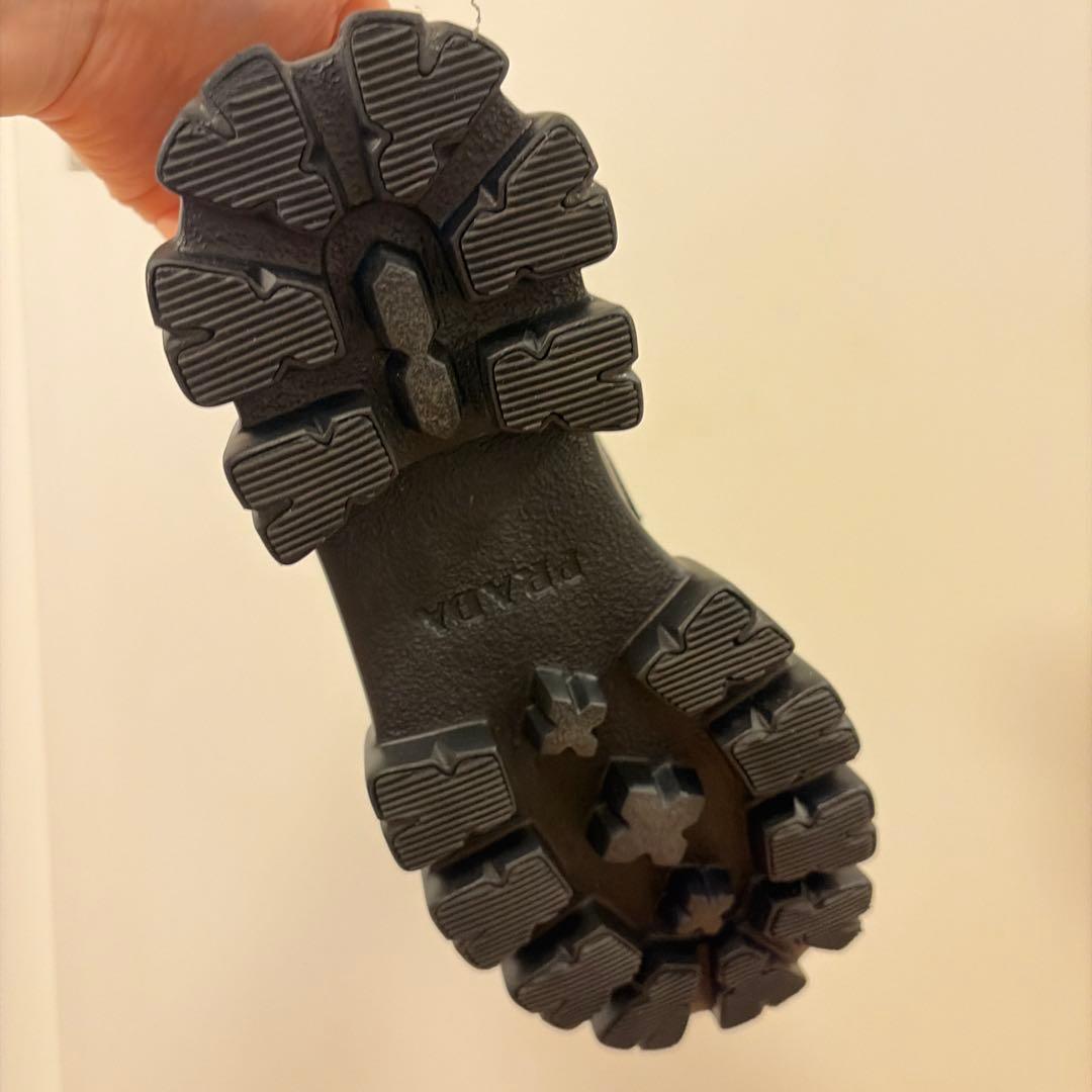 【正規品】PRADA ブラックレザー ローファー 厚底