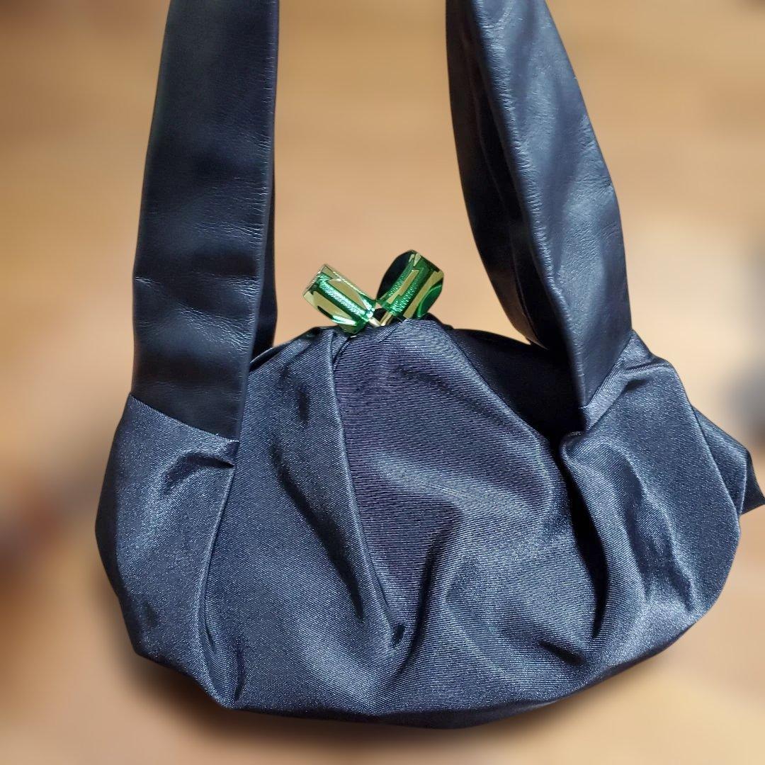 ブランド　ビージュエルド