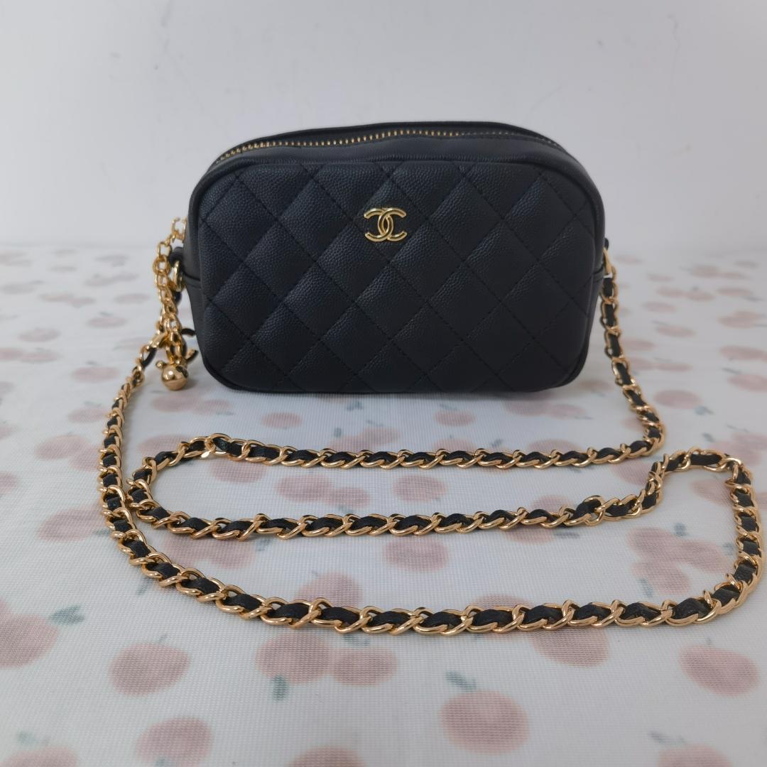 ブラック チェーンクラッチ　ショルダーバッグ