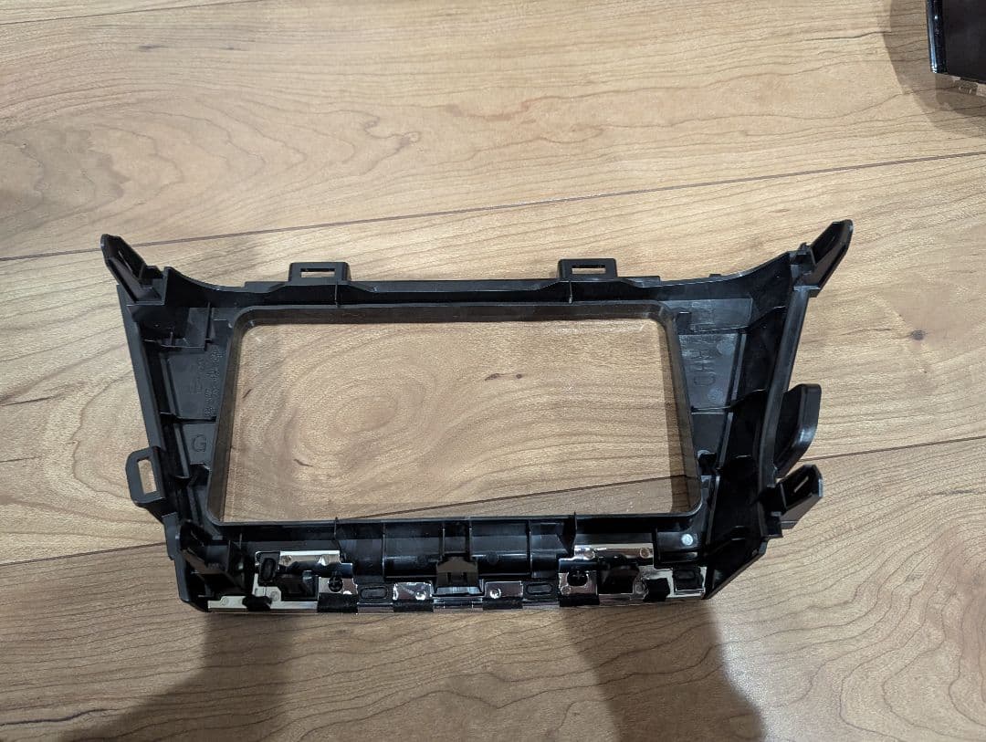 トヨタ プリウスα インテリアパネル G’s 後期用　インパネ　オマケ付