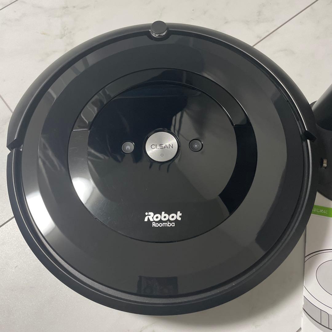 iRobot Roomba e5 本体と付属品