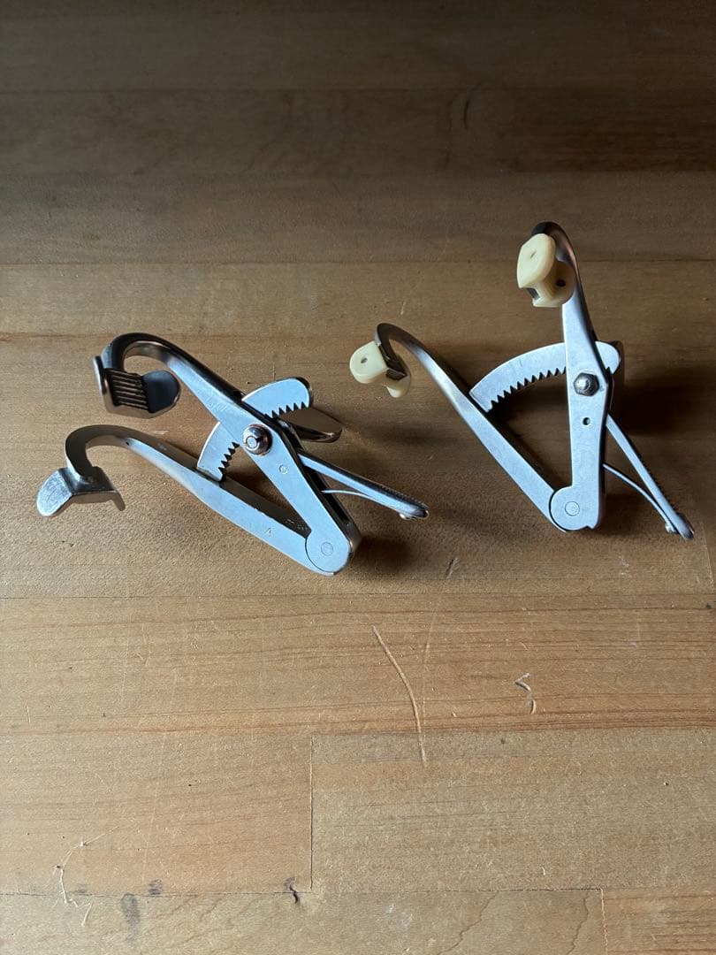 万能開口器　歯科