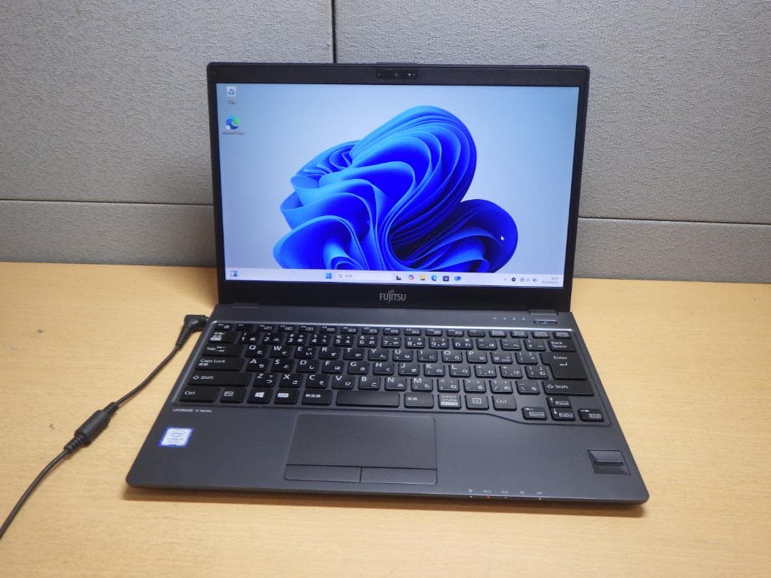 富士通LIFEBOOK U938/SX i5-7300U SSD256G No3