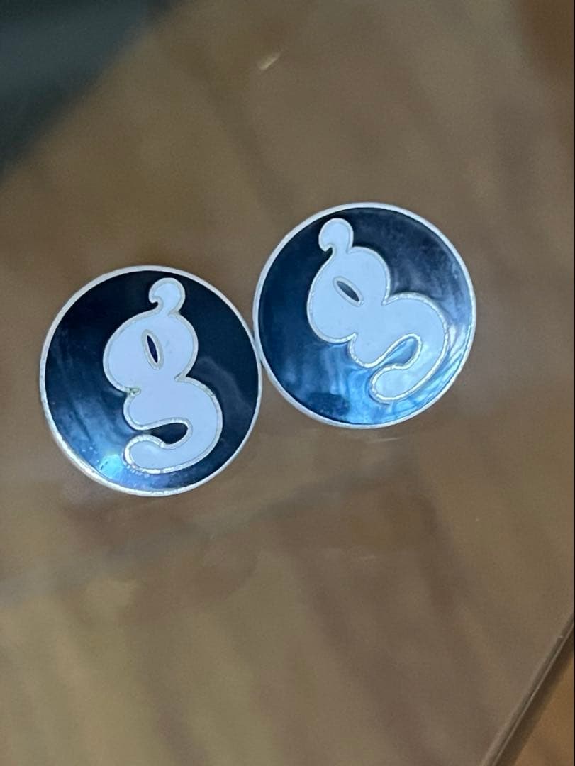 GOODENOUGH グラム g ロゴ ピンバッジ 2個セット