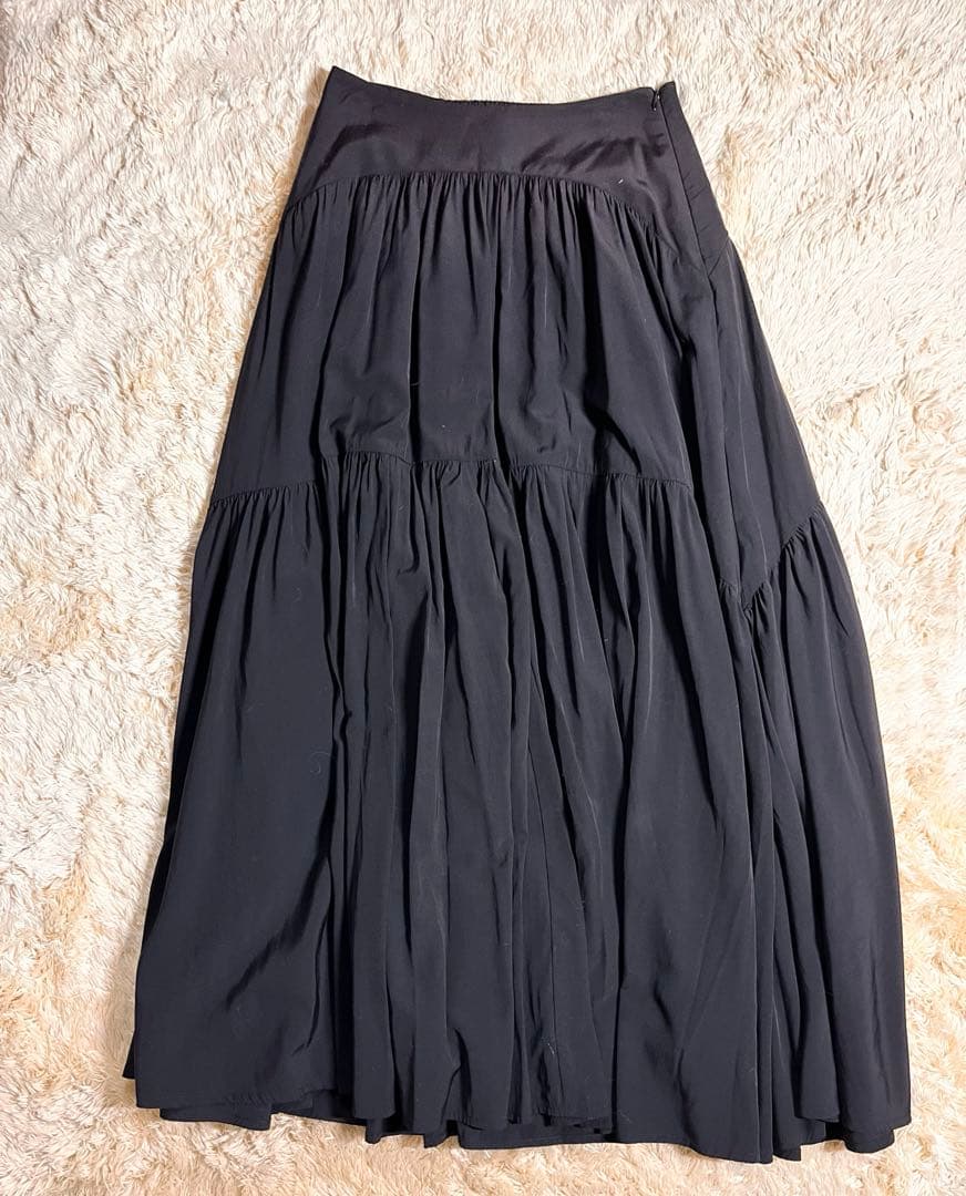 Herlipto＊High-Waist Tiered Long Skirt