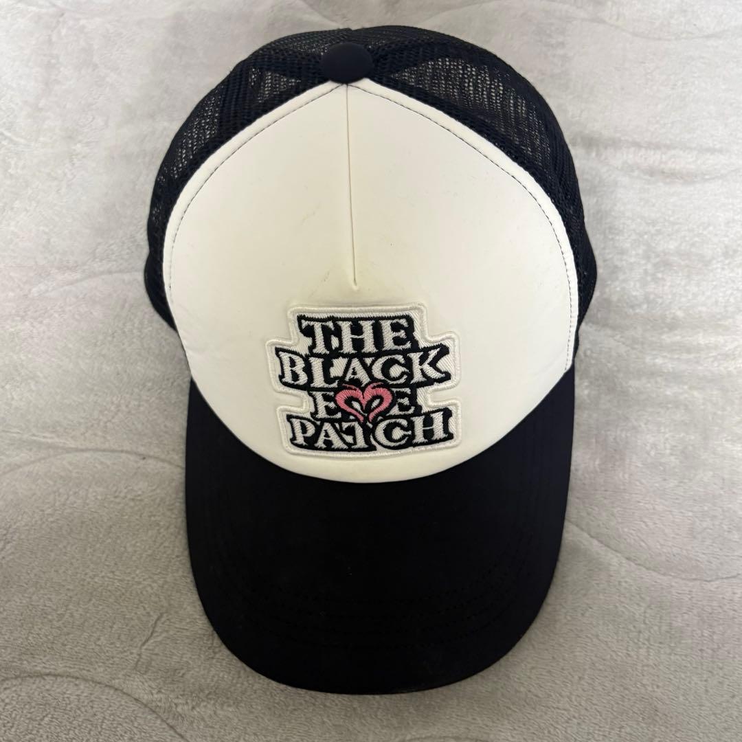 ブラックアイパッチ moussy メッシュキャップ