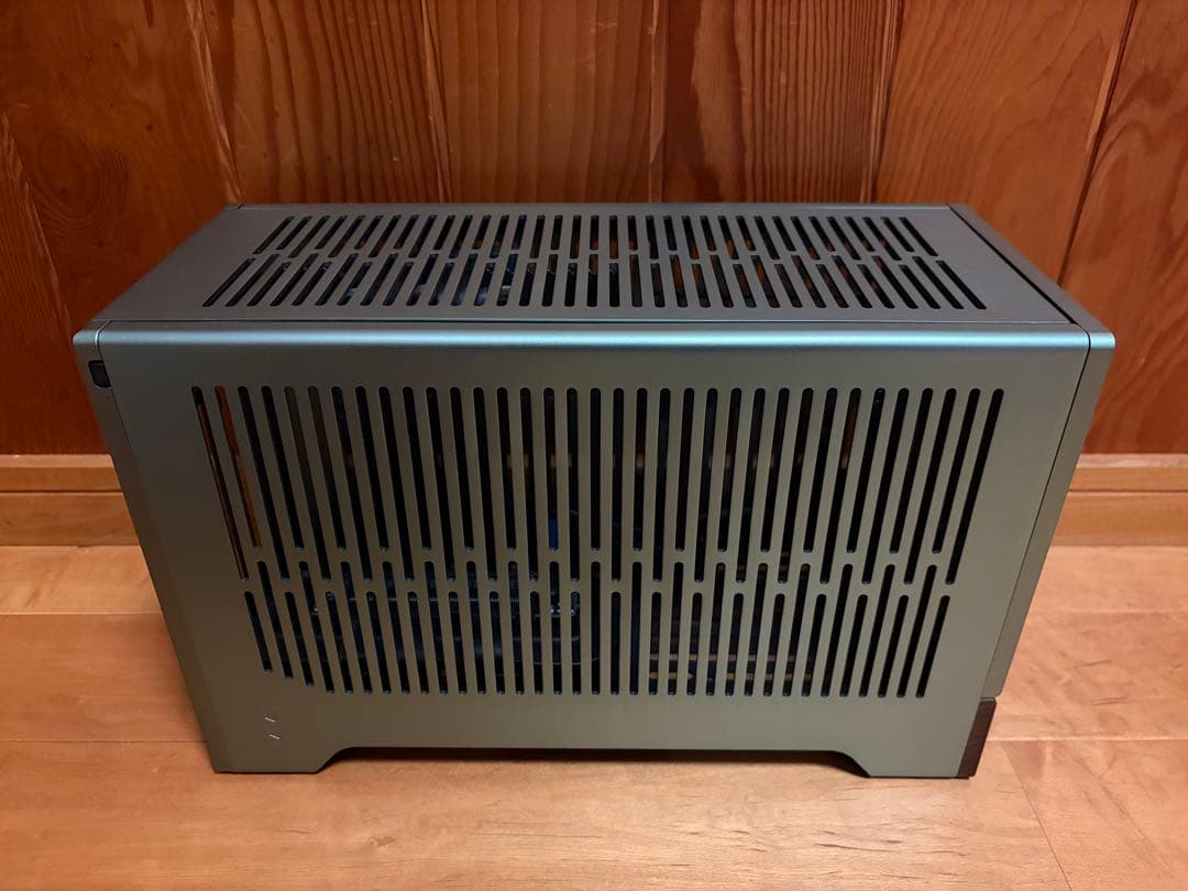 Fractal Design Terra ジェード