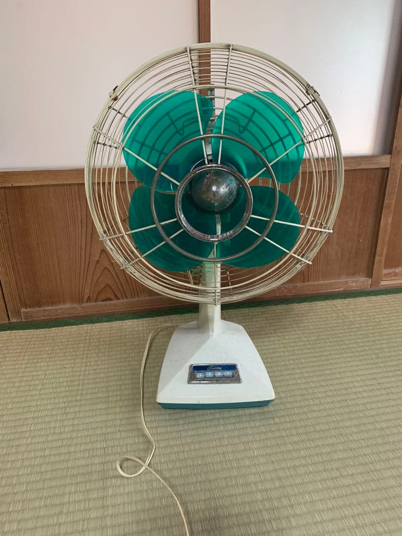 東芝　レトロ　昭和扇風機　グリーン　動作確認済み