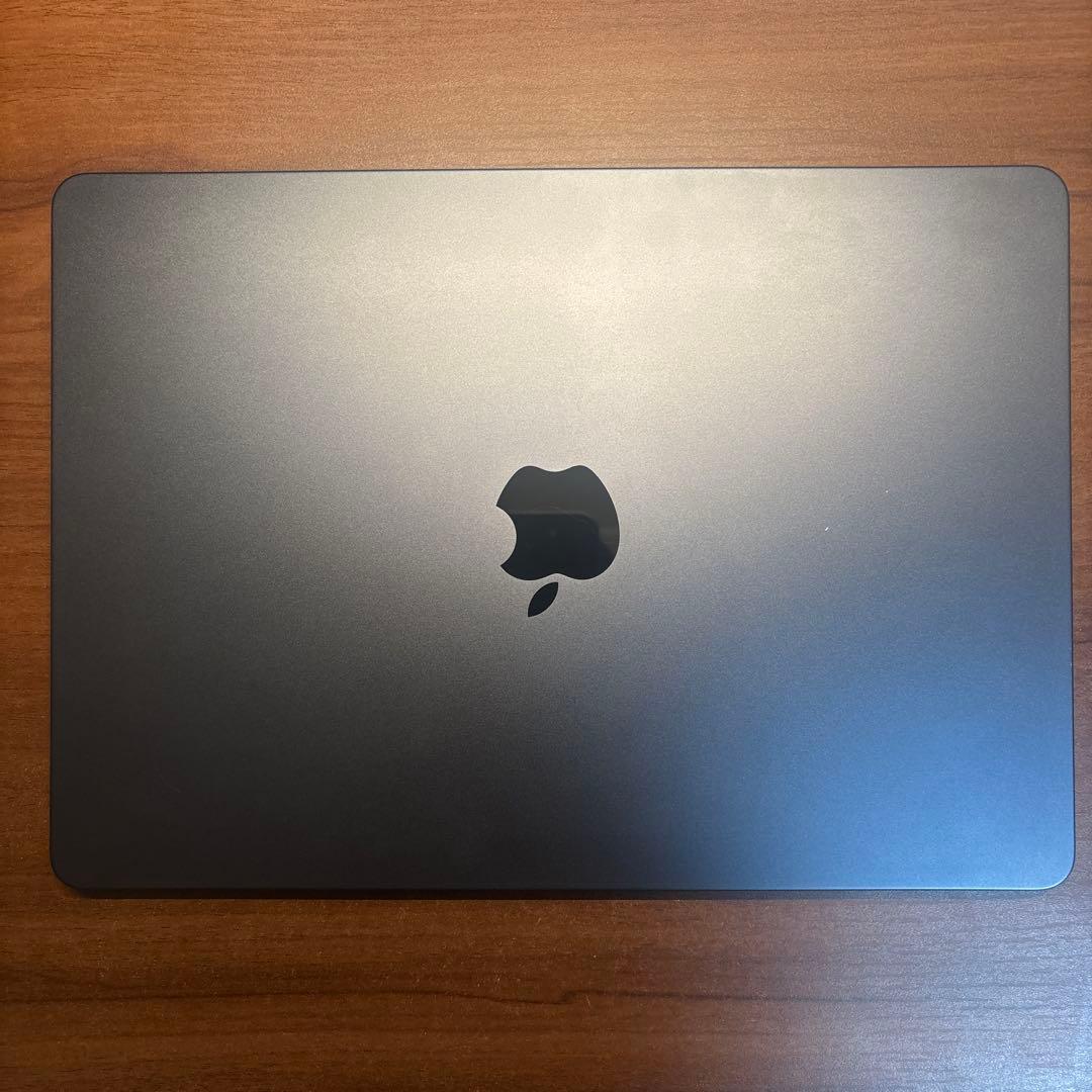 MacBook Air M2 13.6インチ 8GB/256GB