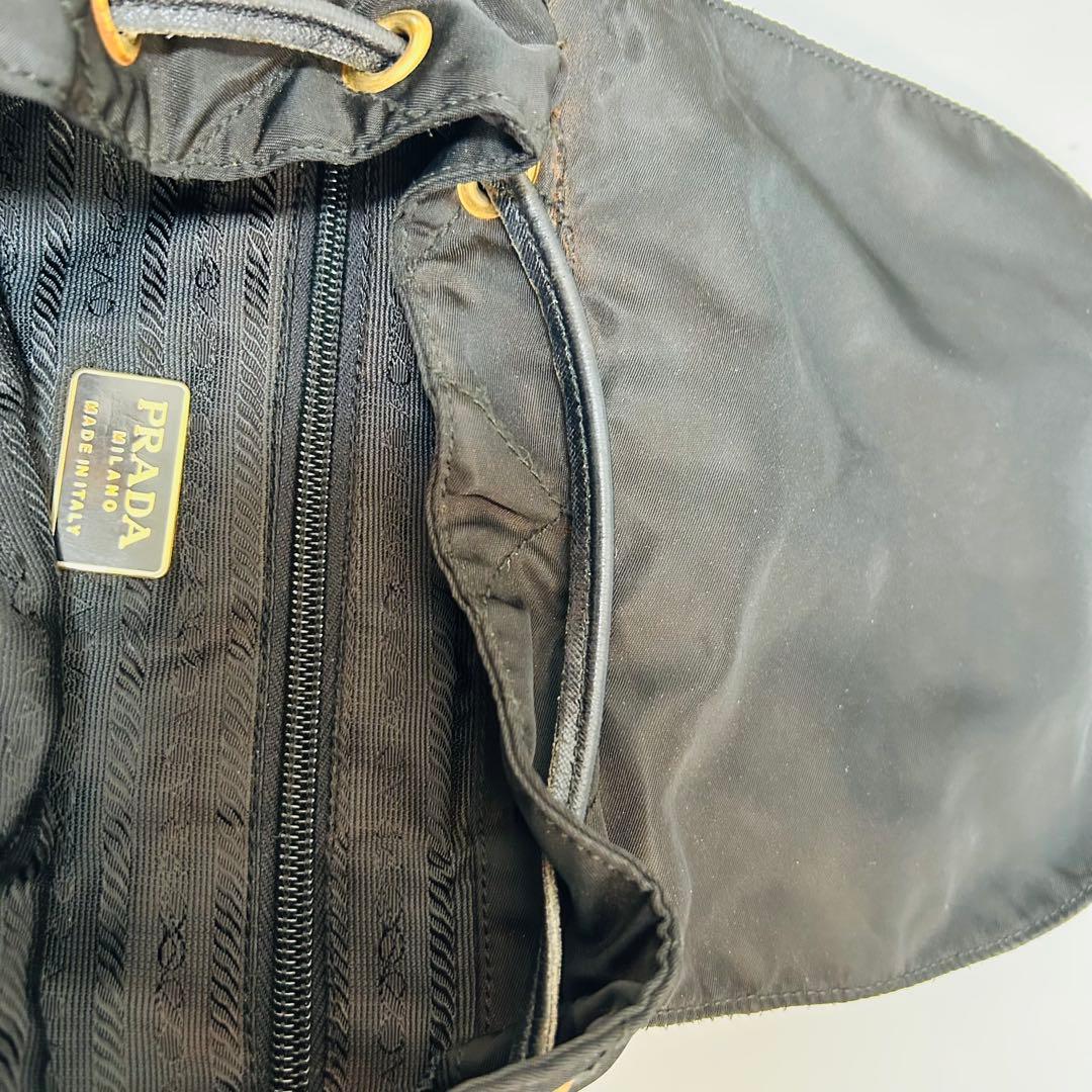 PRADA プラダ キルティング バックパックリュックブラック 三角ロゴ 黒色