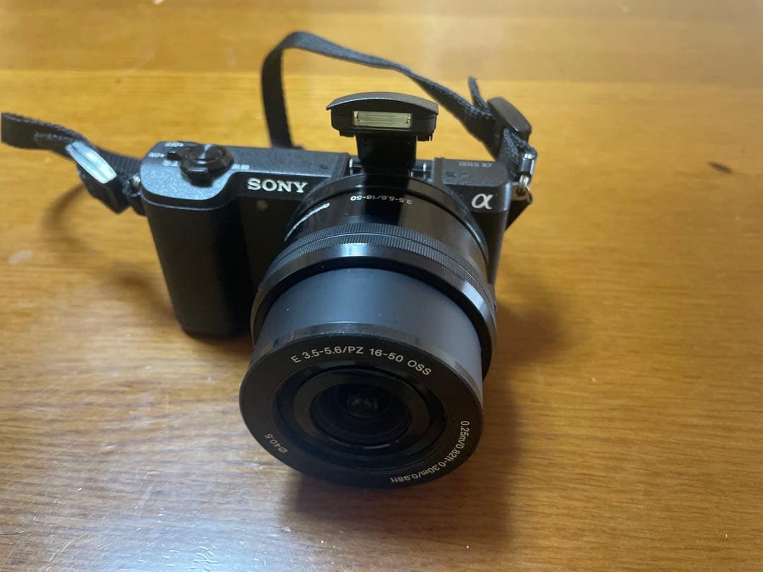 SONY α5100 ILCE-5100Y ダブルレンズズームキット