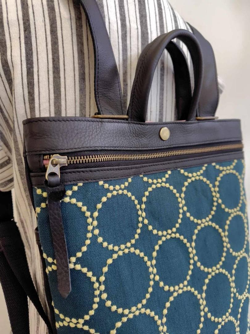 ミナペルホネンtambourineタンバリンDグリーン×クリーム/牛革A4トート