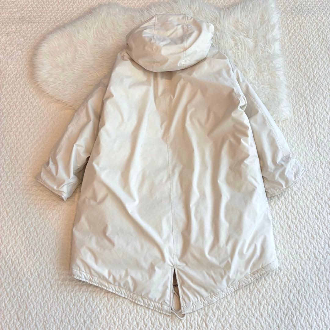 スピックアンドスパン 撥水フーデッドダウンコート 34 ホワイト 24AW