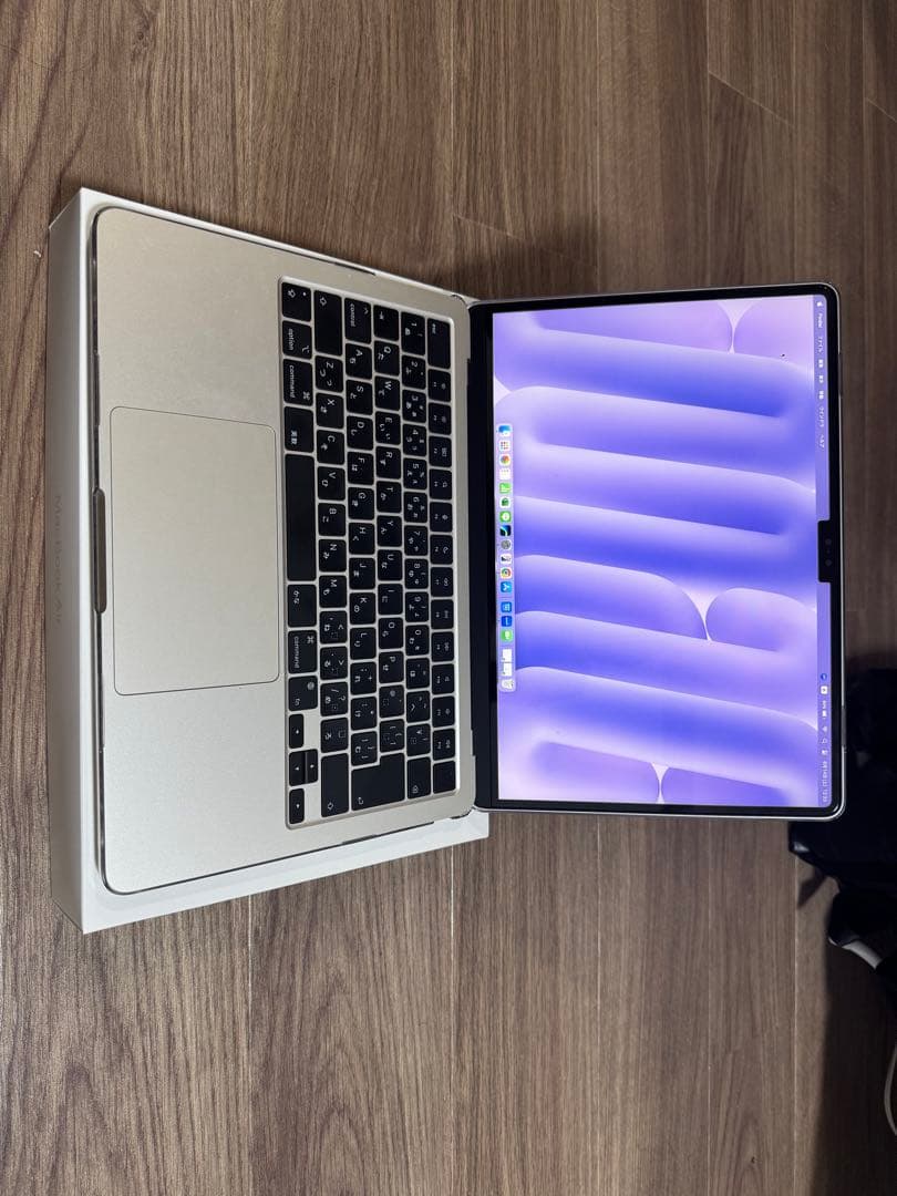 M2チップMacBook Air - 16GB 512GB