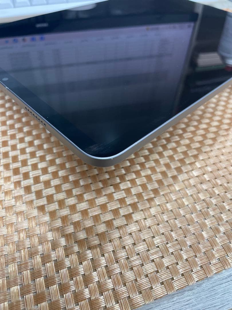 iPad Pro 11 第3世代 128 GB スペースグレイSIMフリー