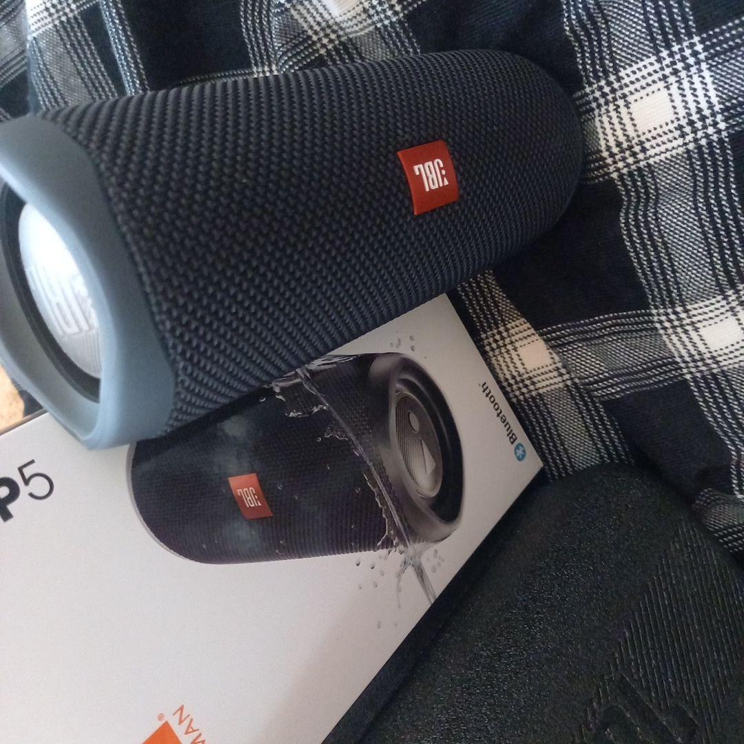 JBL Flip5 Bluetoothスピーカー