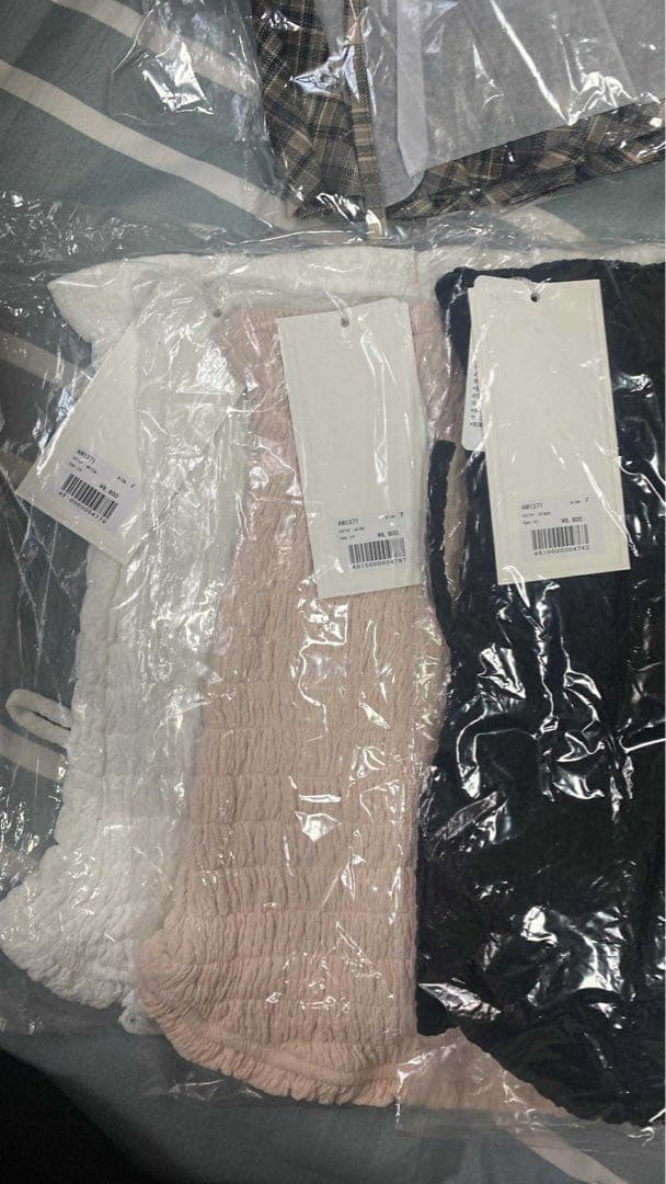 トップス andmary Shirring ribbon camisole black