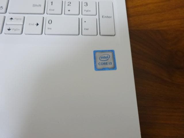 NECノートパソコン PC-GN212RGAH　i3 SSD128GB