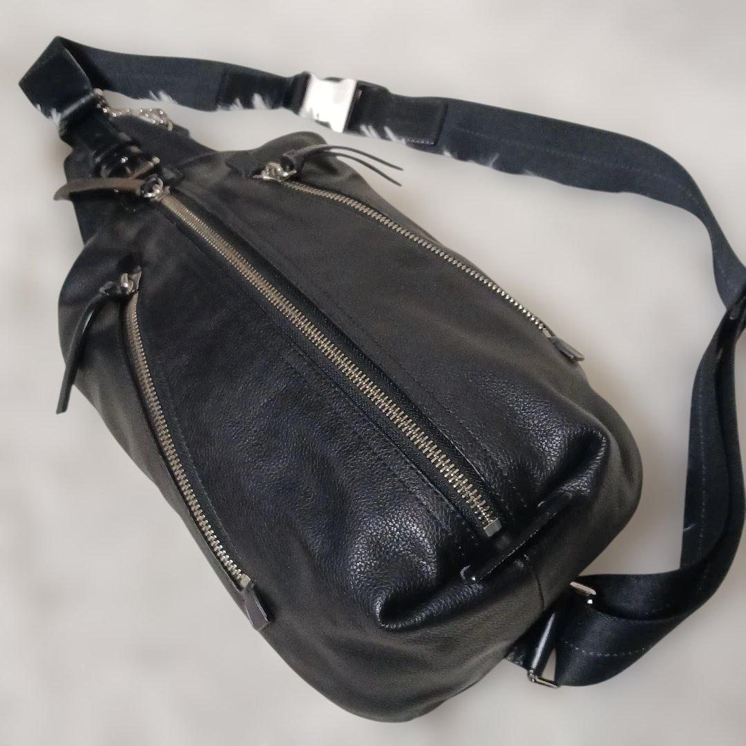 【美品】COACH コーチ トンプソン ボディバッグ スリングパック 70360