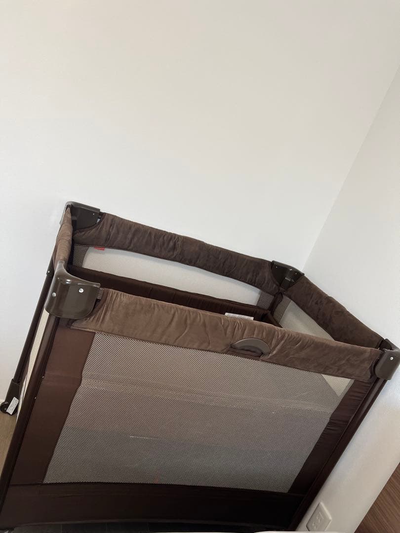 アップリカ ココネル エアープラス ブラウン 収納袋付