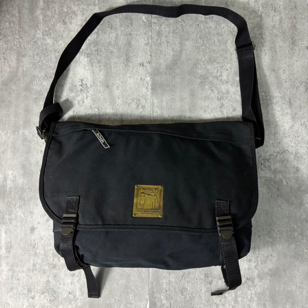 90s bitch skateboards メッセンジャーバッグ ロゴプレート