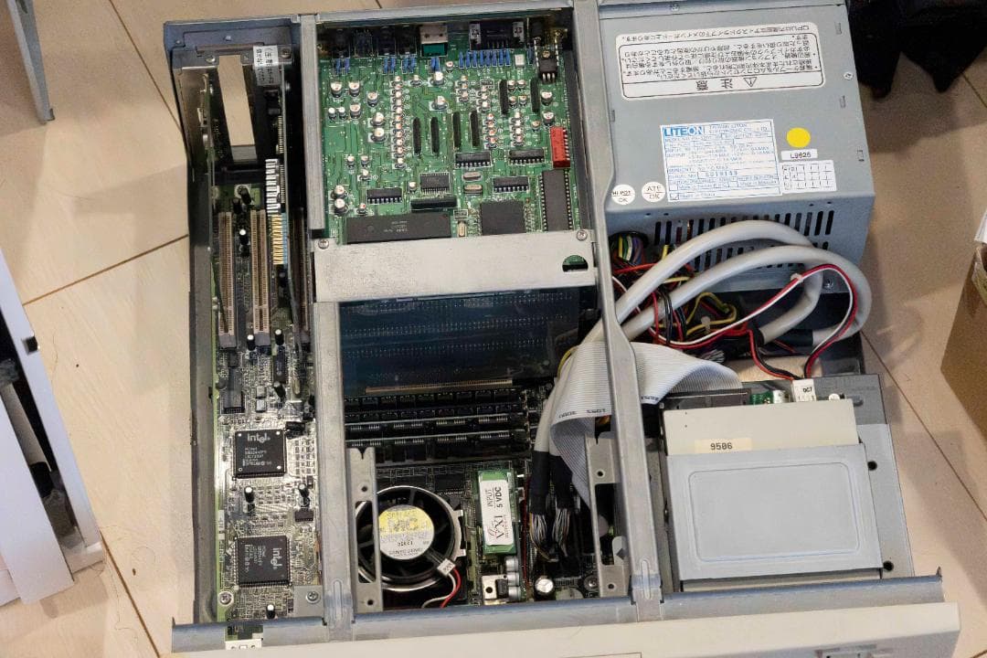 PC-9821Ra20N12 正常動作 PC-9801-86付き　Win98付き