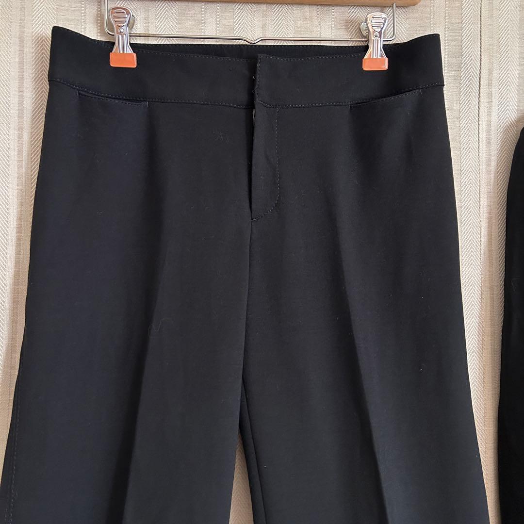 大きいサイズ46,44 23区　黒ストレッチパンツスーツ