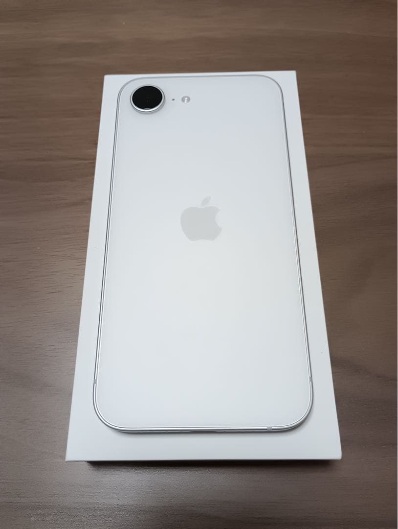 iPhone 16e ホワイト 128GB SIMフリー