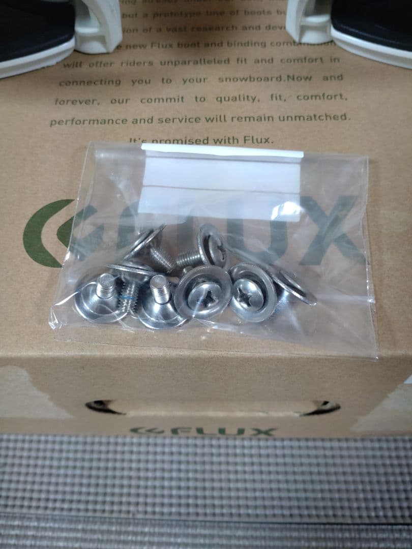 17-18 FLUX XF Sサイズ フラックス ビンディング