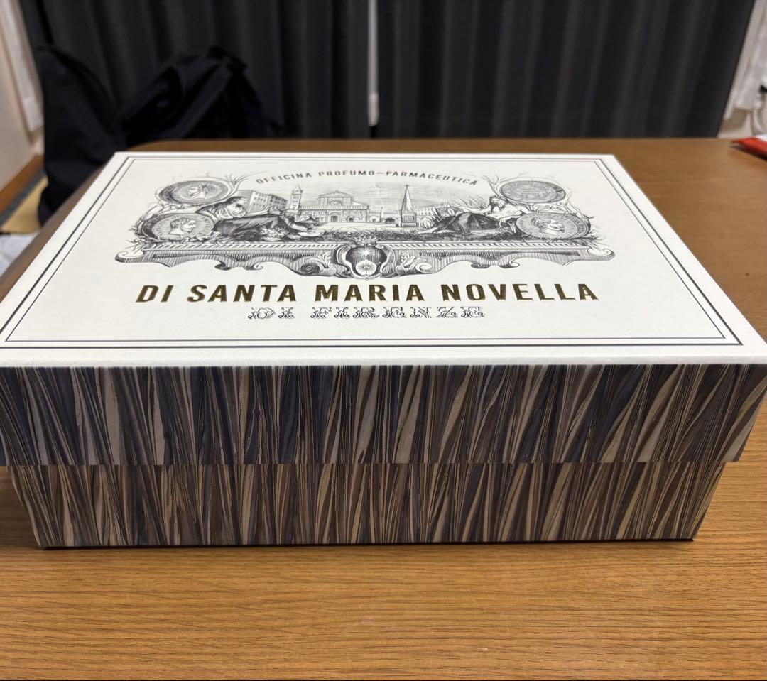 【大幅値下げ中】サンタマリアノヴェッラ　ハンドソープ　バスソルト