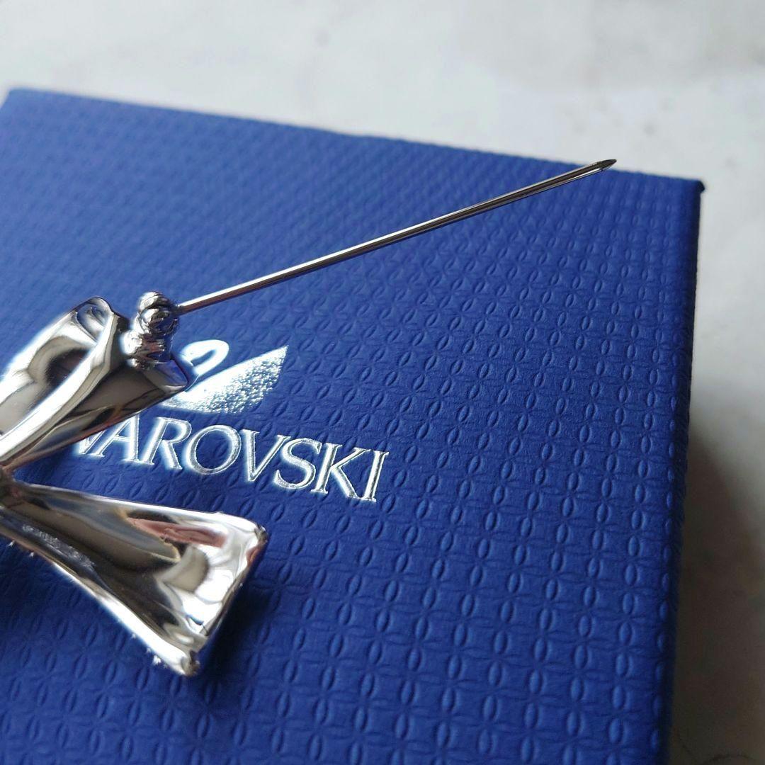 ちー　SWAROVSKI　スワロフスキー　ブローチ　リボン