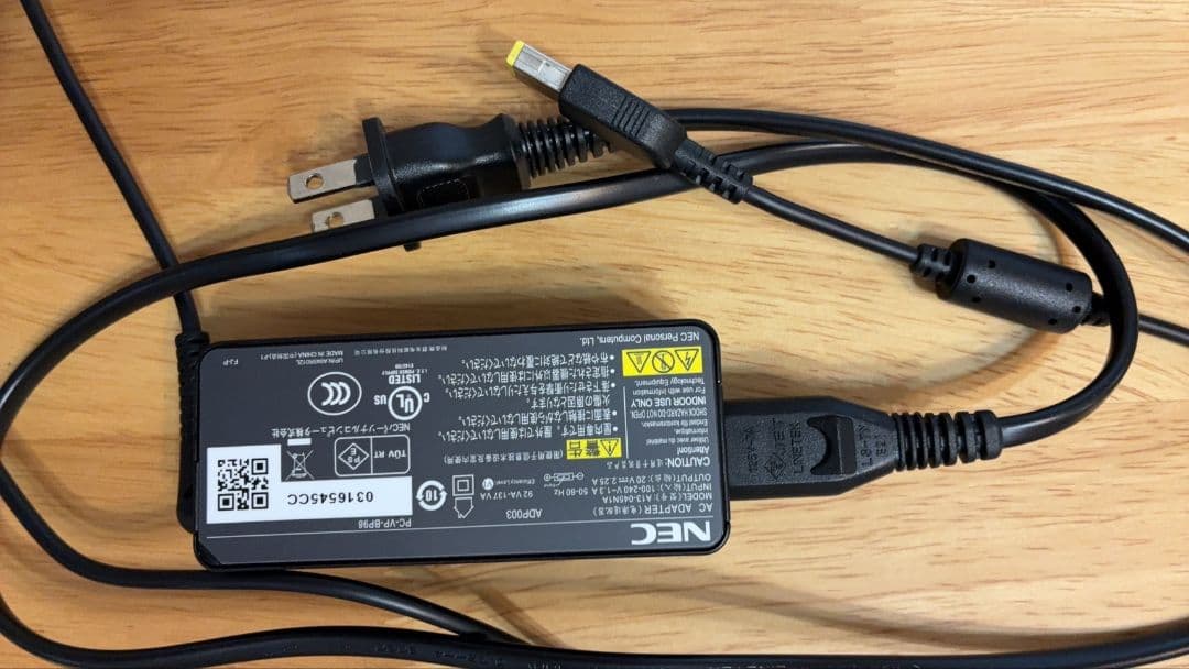 Windowsノート本体 NEC PC-VJT25FZG5 Core i5-7200 8GB SSD128