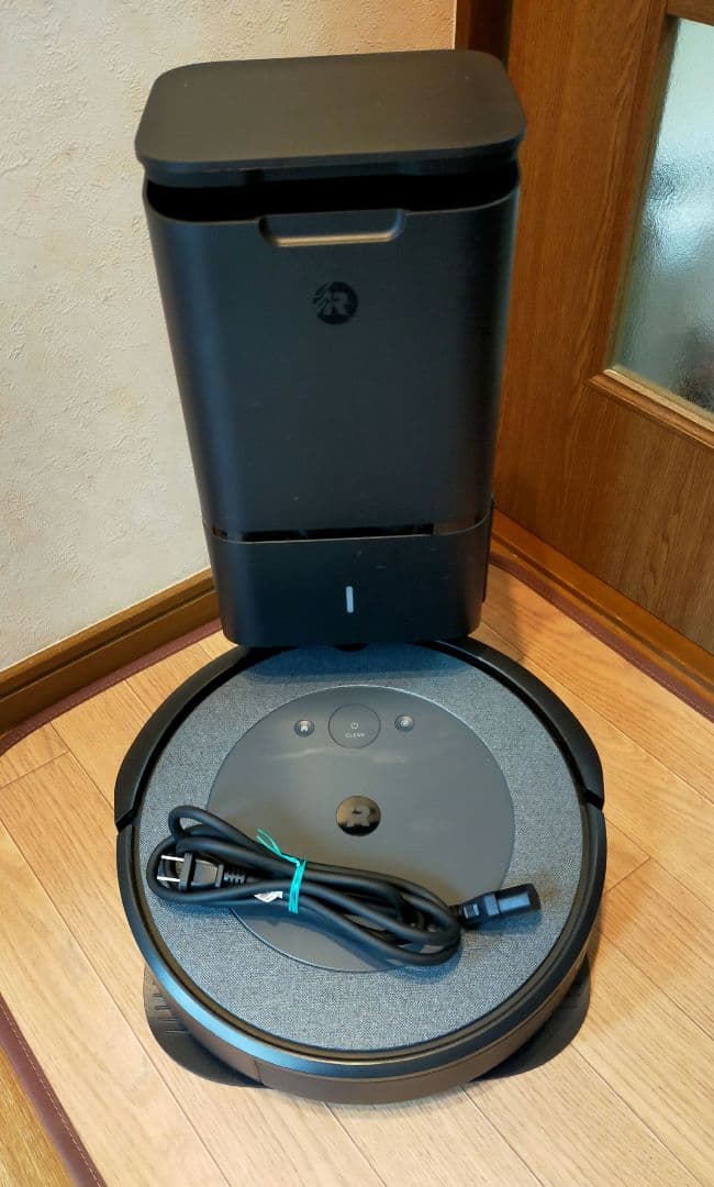 iRobot Roomba i3+ ロボット掃除機 本体