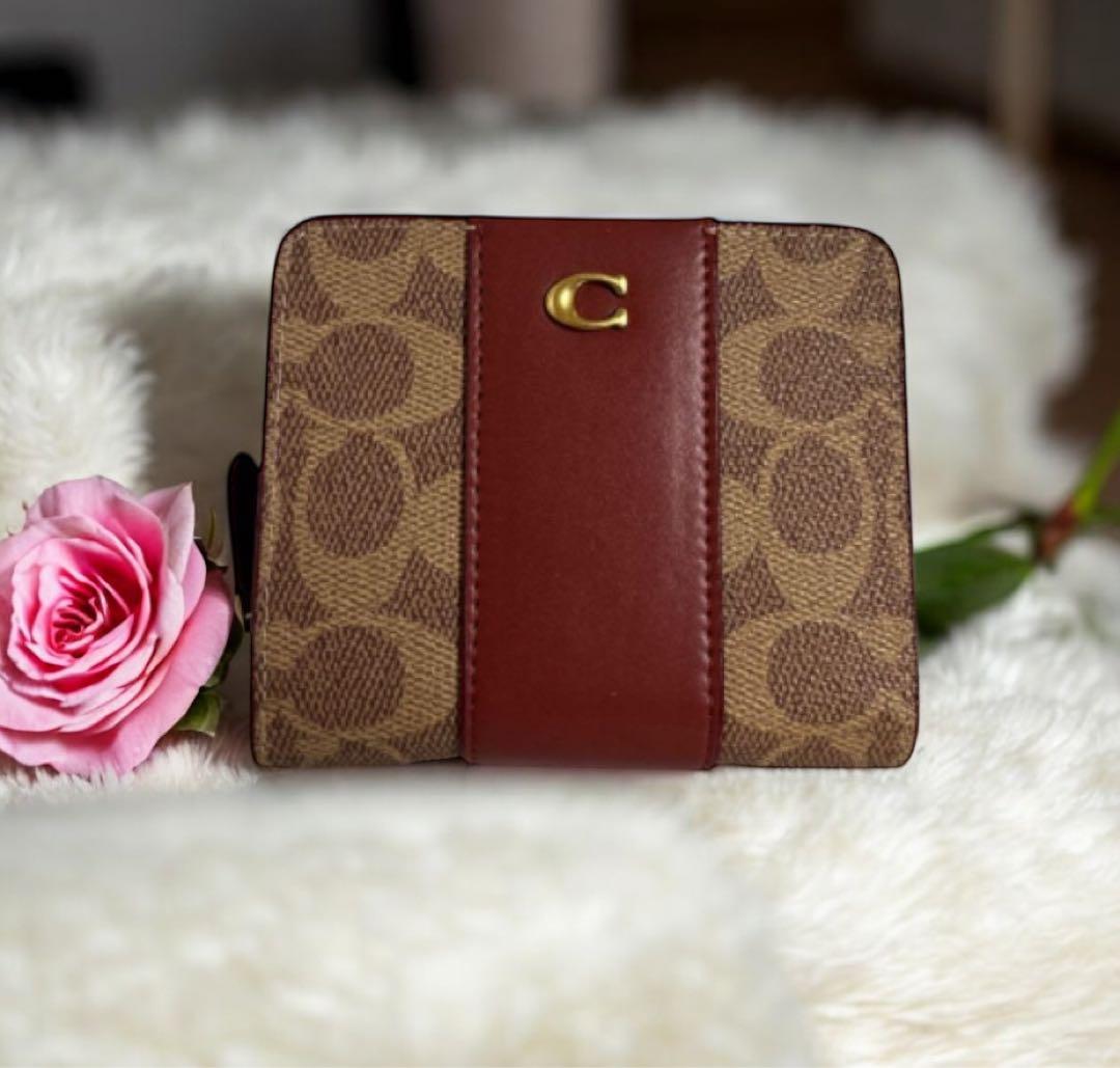 COACH 二つ折り財布 新品