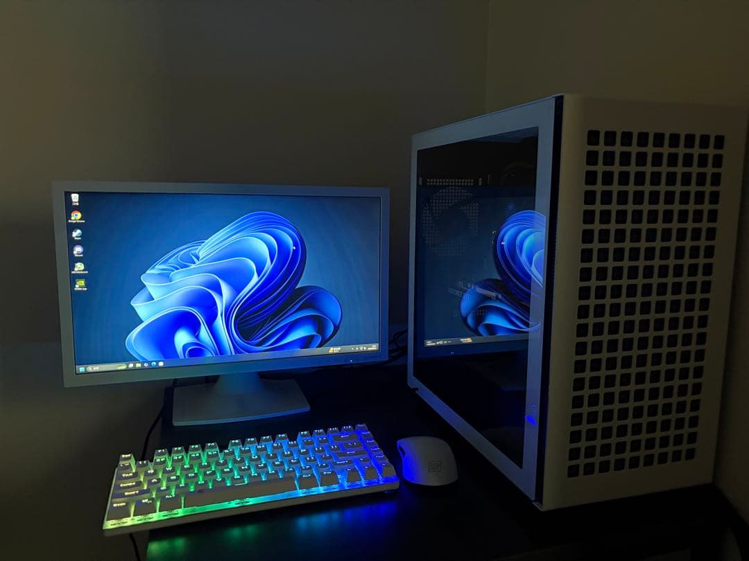 ホワイトゲーミングデスクトップPC（Windows11/gtx1650）