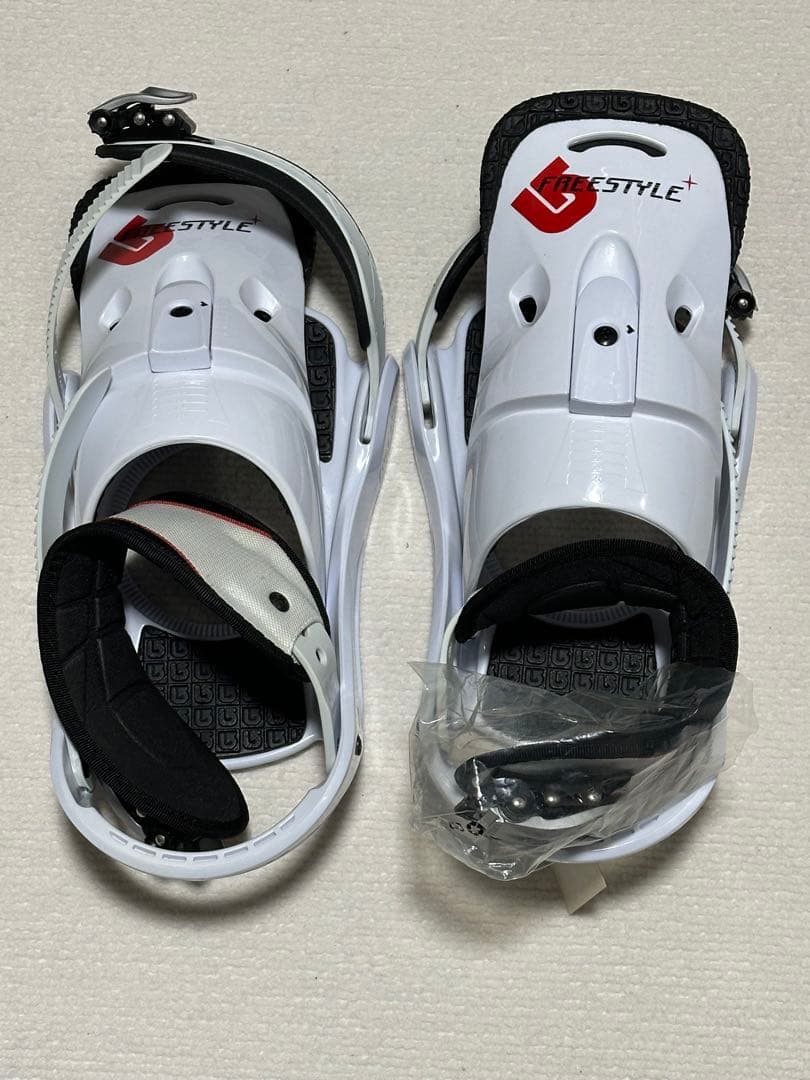 【未使用】BURTON バートン ビンディング Freestyle Mサイズ