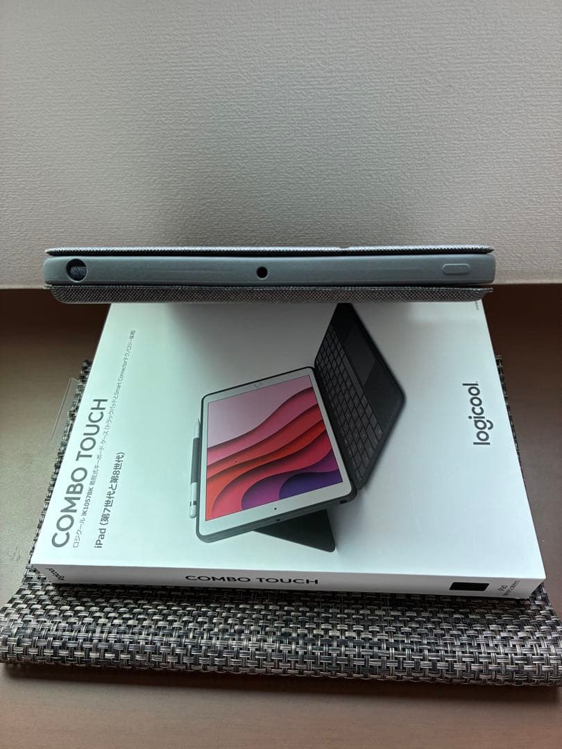 LOGICOOL COMBO TOUCH iPadキーボード付きカバー　美品