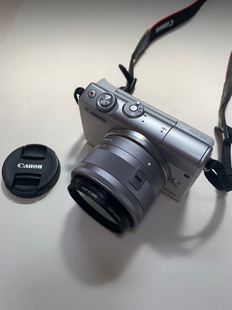 Canon EOS M100 ホワイト EF-M 15-45mm