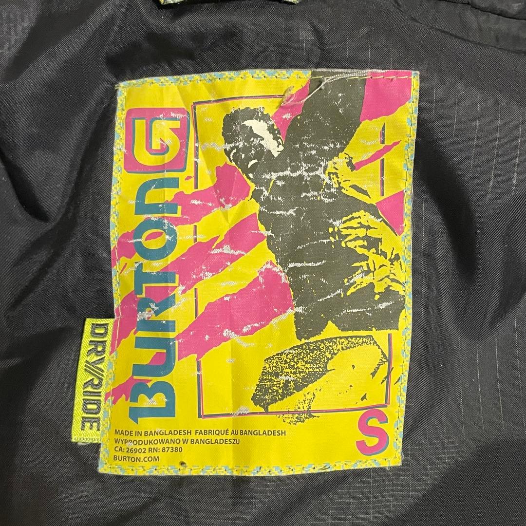 BURTONバートンスキージャケットスノーボードウェアパーカーフード黒ブラック赤