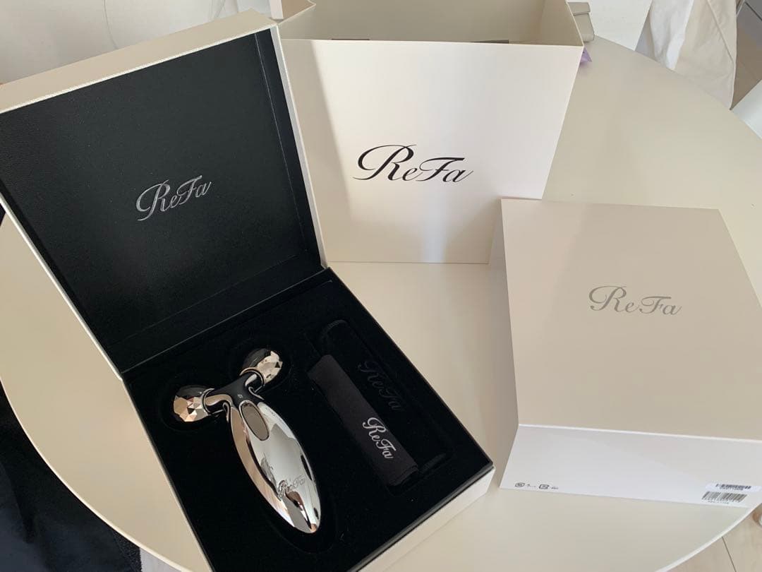 【未使用•ショップ袋有り】ReFa カラット専用ポーチ付き