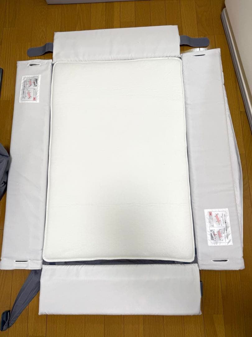 Aprica アップリカ ココネル エアープラスAB グレー ベビーベッド　美品