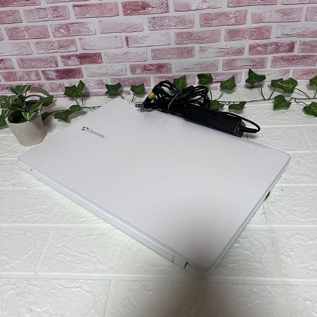★美品GATEWAY SSD新品256GB メモリ16GB★カメラ PC454