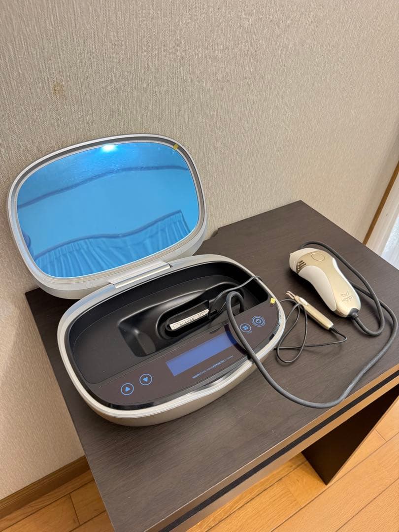 【残量99%以上】ケノン Ver 8.0 シャンパンゴールド 【箱傷みあり】