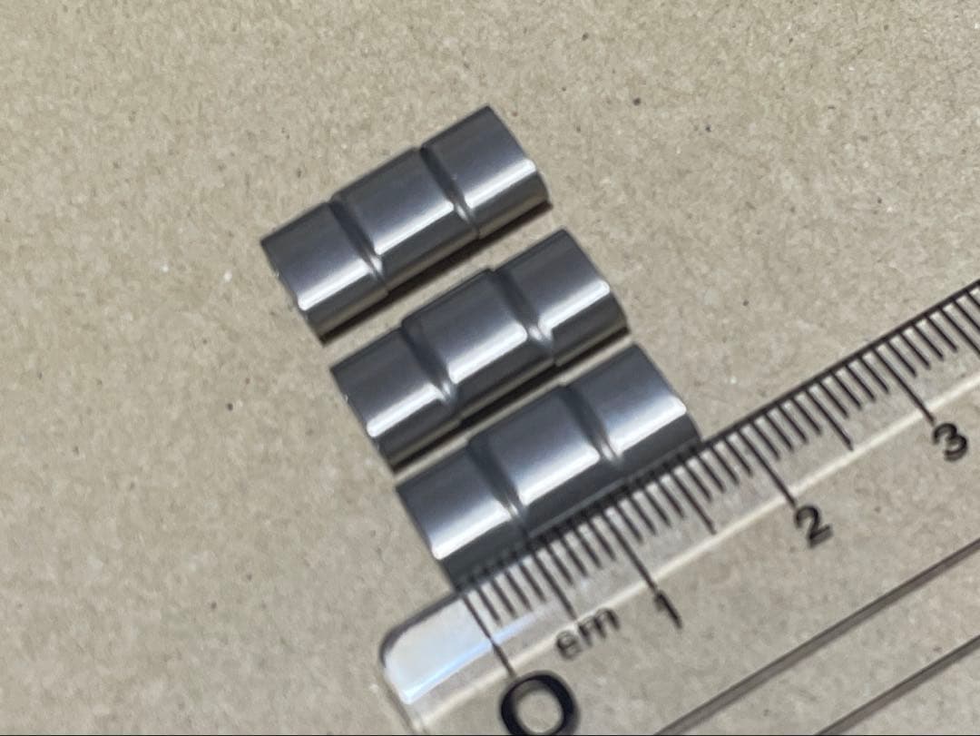 ブライトリング　エアロスペース用　PTブレスレット　3コマ　チタン　18mm