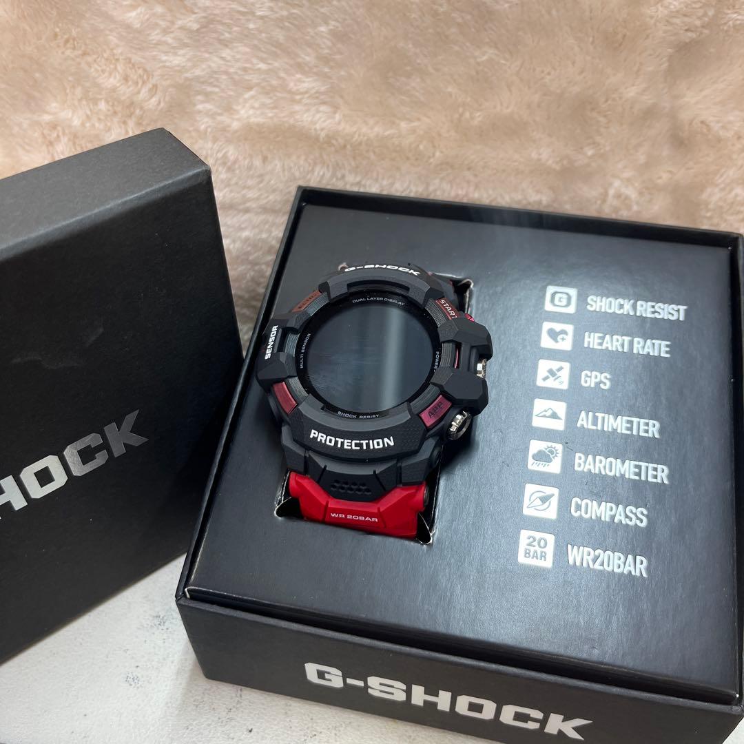 b*t様 簡易動作◎　G-SHOCK　GSW-H1000 腕時計 レッド